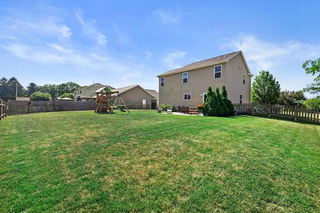 9044 Chicory Creek DRIVE, Sturtevant, WI 53177