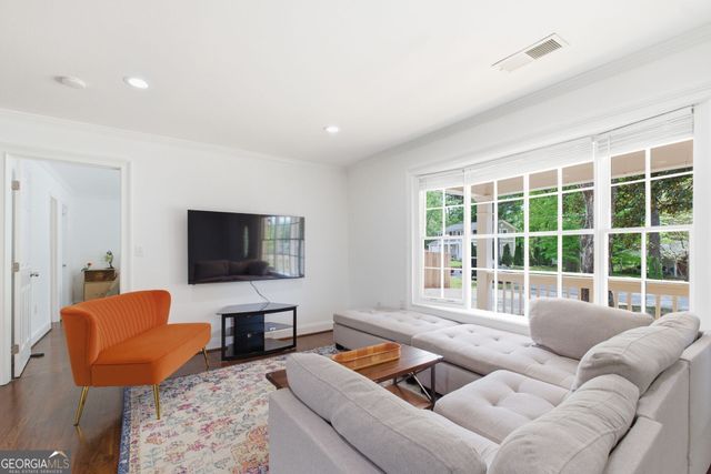 185 Wynona Drive SE, Marietta, GA 30060