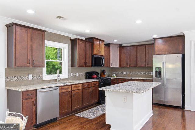 185 Wynona Drive SE, Marietta, GA 30060