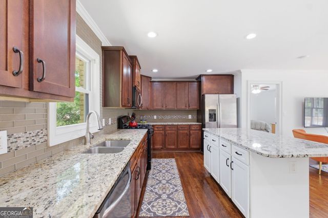 185 Wynona Drive SE, Marietta, GA 30060