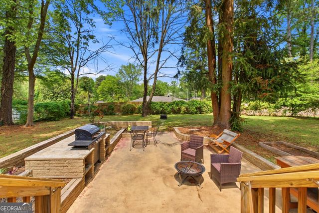 185 Wynona Drive SE, Marietta, GA 30060