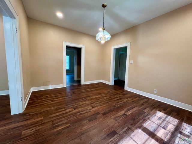 1411 E Timpson st, Longview, TX 75601
