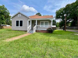 1411 E Timpson st, Longview, TX 75601