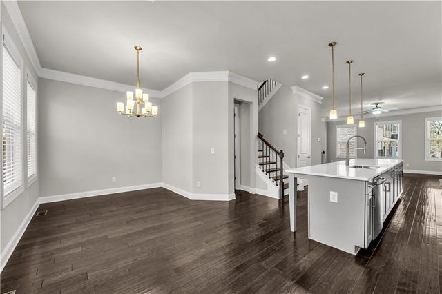 2006 Raven Way, Chamblee, GA 30341