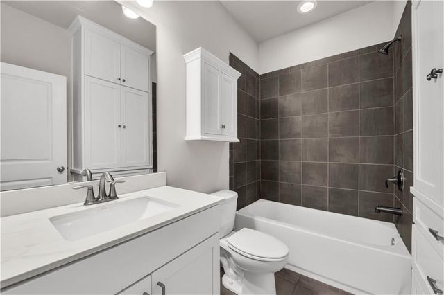 2006 Raven Way, Chamblee, GA 30341