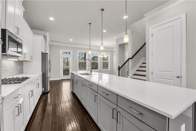 2006 Raven Way, Chamblee, GA 30341