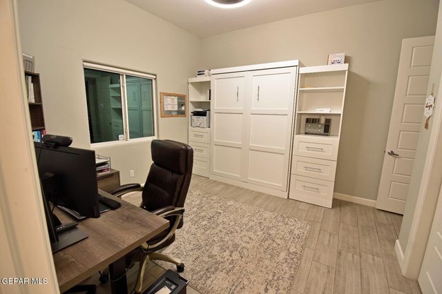 5713 VALLEY CEDAR Drive, El Paso, TX 79932