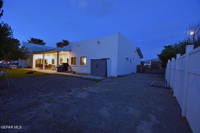 5713 VALLEY CEDAR Drive, El Paso, TX 79932