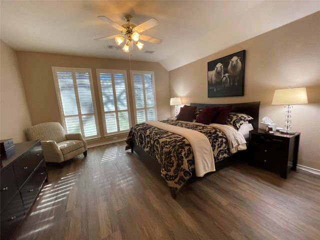 1802 Swaim Court, Arlington, TX 76001