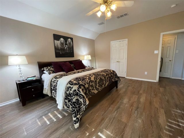 1802 Swaim Court, Arlington, TX 76001