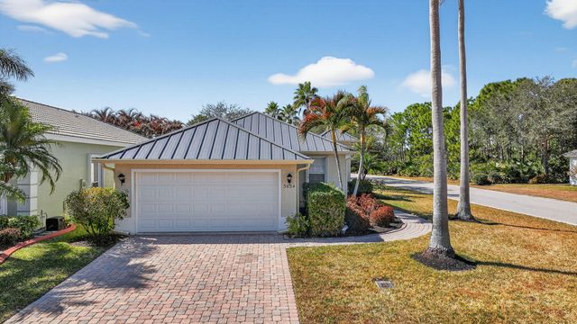 3634 NW Deer Oak Drive, Jensen Beach, FL 34957