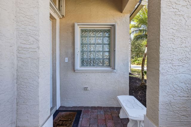 3634 NW Deer Oak Drive, Jensen Beach, FL 34957