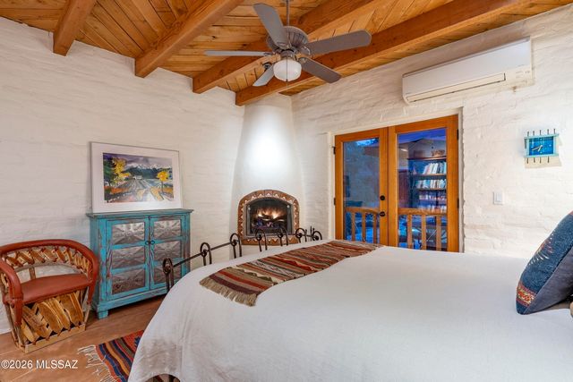 5094 E Fort Lowell Road, Tucson, AZ 85712