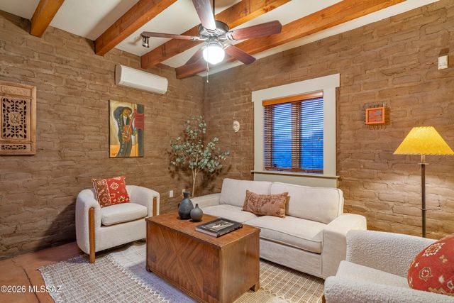 5094 E Fort Lowell Road, Tucson, AZ 85712