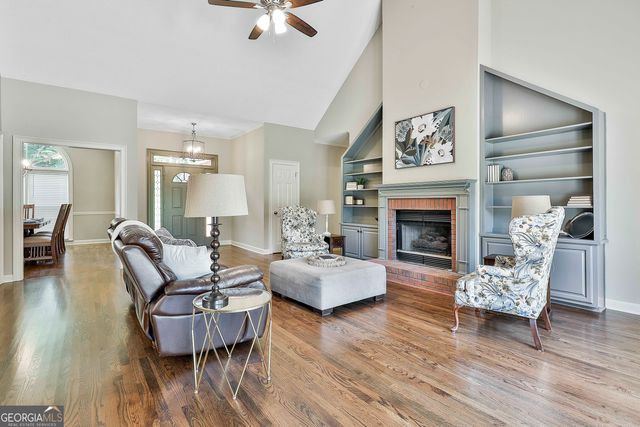 63 Clubview Drive, Newnan, GA 30265