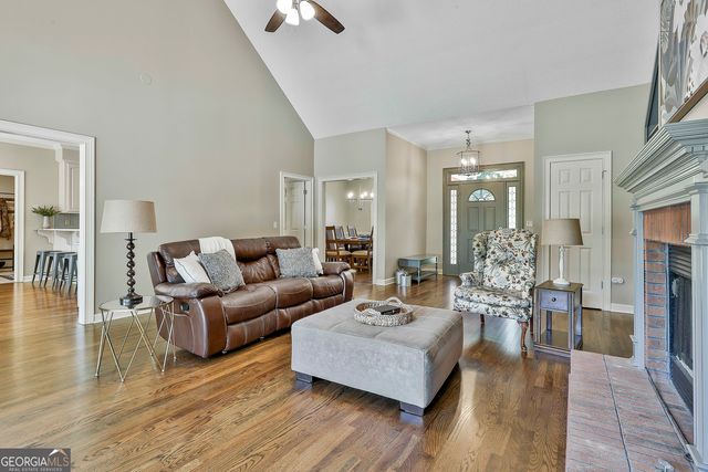 63 Clubview Drive, Newnan, GA 30265