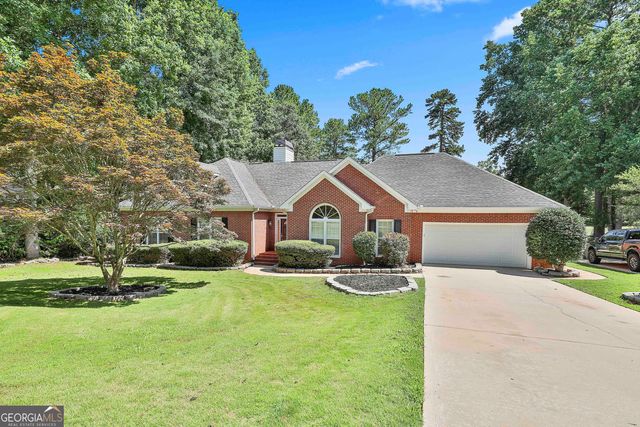 63 Clubview Drive, Newnan, GA 30265