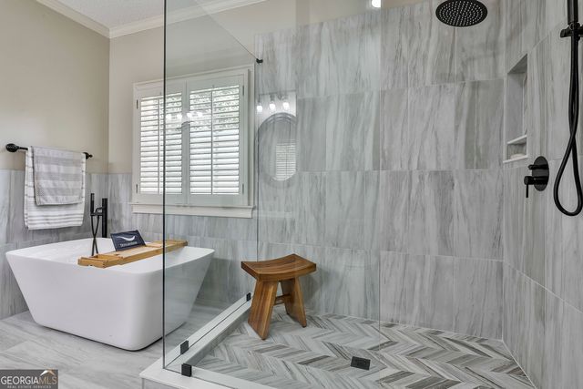 63 Clubview Drive, Newnan, GA 30265