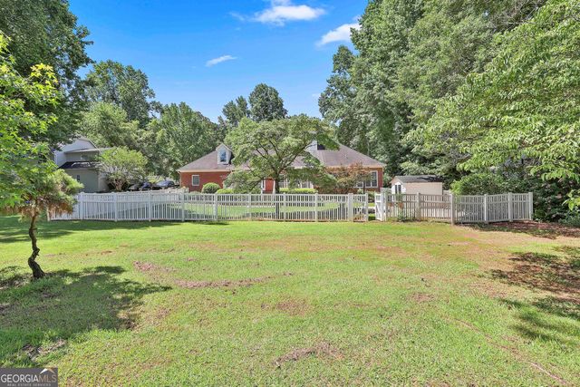 63 Clubview Drive, Newnan, GA 30265