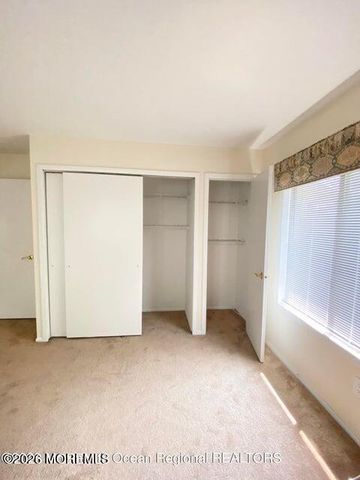 118 D Amberly Drive D, Manalapan, NJ 07726