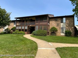118 D Amberly Drive D, Manalapan, NJ 07726