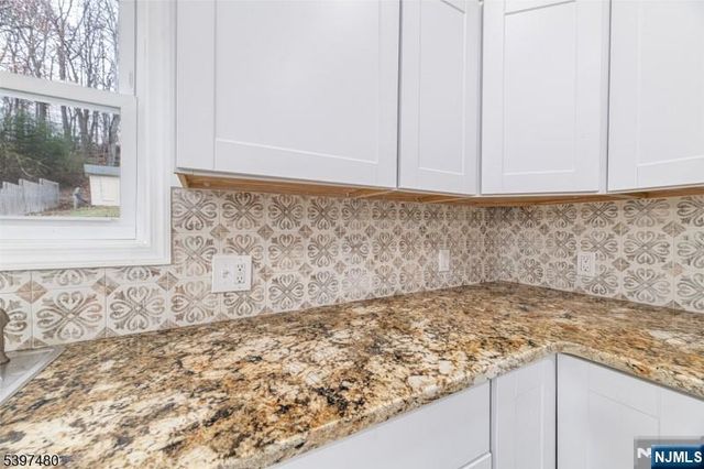 32 High Street, Blairstown, NJ 07825