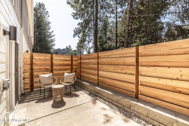 3707 N Torrey Pine Ln, Coeur D'alene, ID 83815