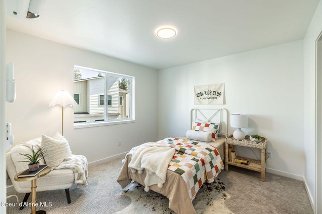 3707 N Torrey Pine Ln, Coeur D'alene, ID 83815