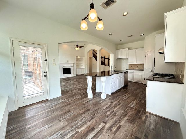 160 Stevenson Drive, Fate, TX 75087