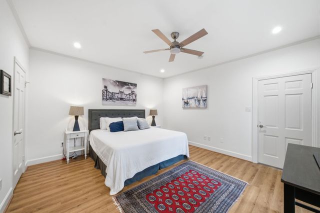 9584 Briar Forest Drive, Houston, TX 77063