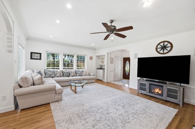 9584 Briar Forest Drive, Houston, TX 77063