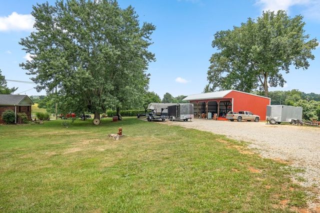 822 Old Smithville Hwy, N, Sparta, TN 38583