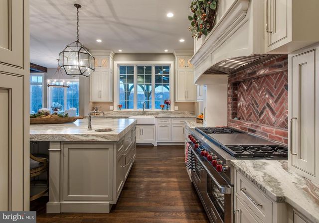 1339 CAROLANNES WAY #NT, West Chester, PA 19382