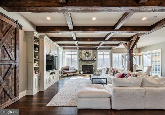 1339 CAROLANNES WAY #NT, West Chester, PA 19382