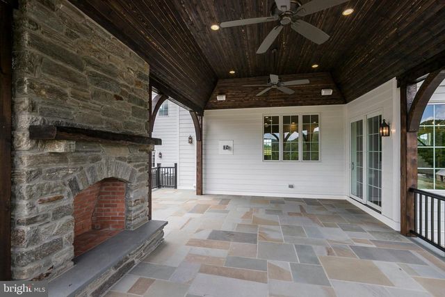 1339 CAROLANNES WAY #NT, West Chester, PA 19382