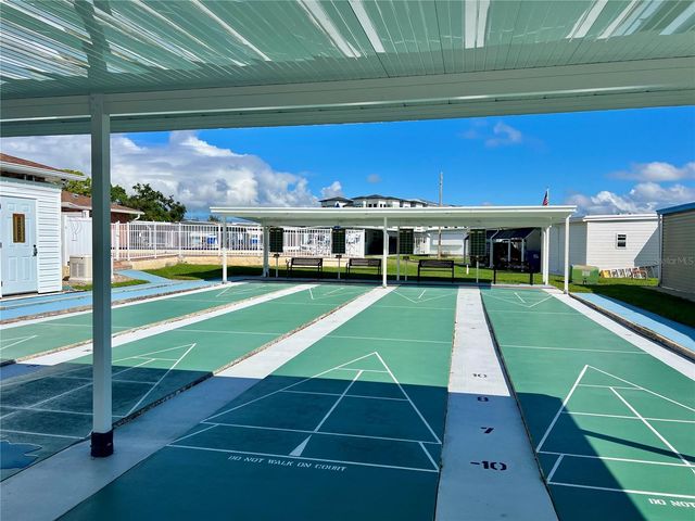 10399 67TH AVENUE 127, Seminole, FL 33772