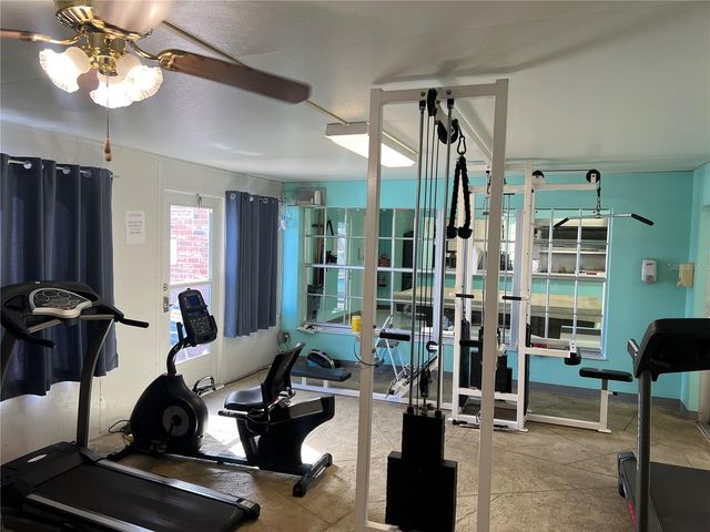 10399 67TH AVENUE 127, Seminole, FL 33772