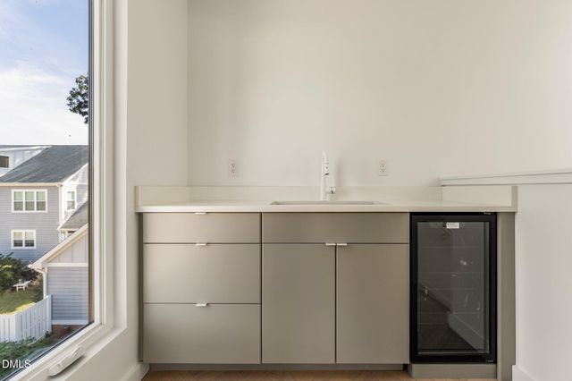 409 Alston Street 101, Raleigh, NC 27601