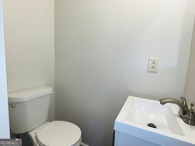 17 Curran Avenue UNIT A, Lagrange, GA 30241