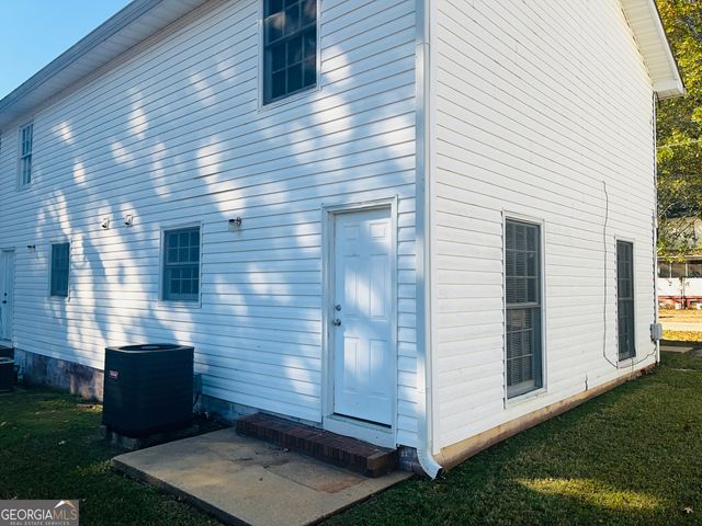 17 Curran Avenue UNIT A, Lagrange, GA 30241