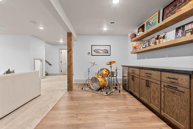 401 JERELYN COURT, Combined Locks, WI 54113