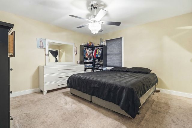 13080 W 28th Street, Zion, IL 60099
