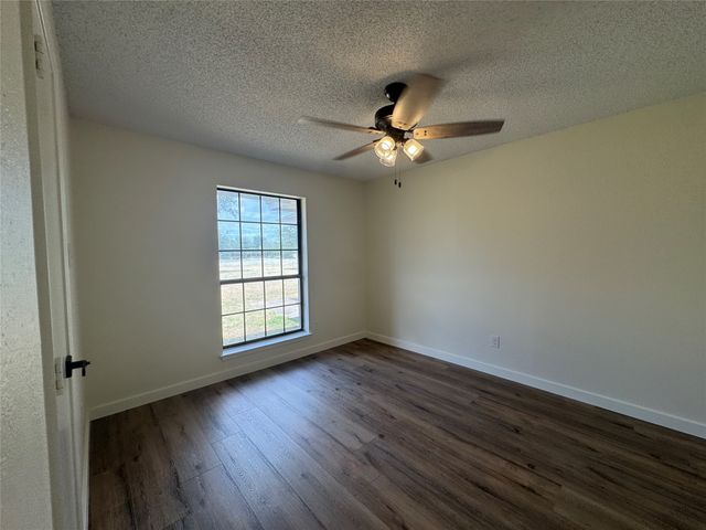 602 Valley Trail Drive, Weatherford, TX 76087
