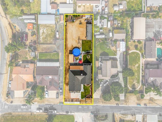 221 East, Norco, CA 92860