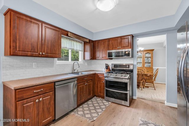 9 New Friendship Road, Howell, NJ 07731