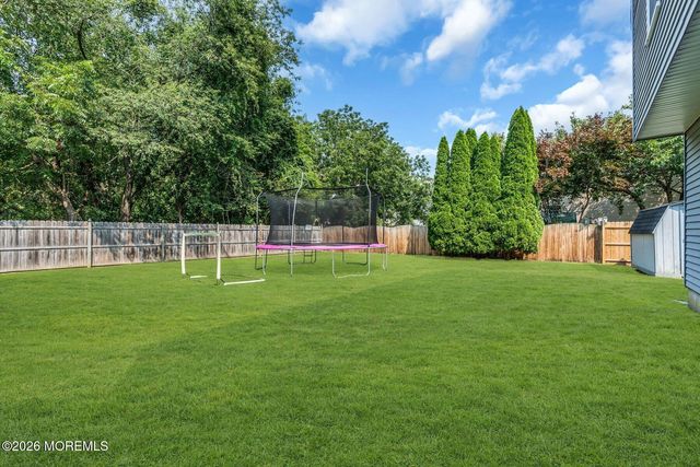 9 New Friendship Road, Howell, NJ 07731