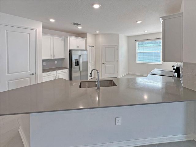 795 KAPI DRIVE, Groveland, FL 34736