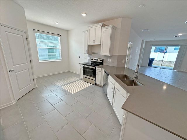 795 KAPI DRIVE, Groveland, FL 34736