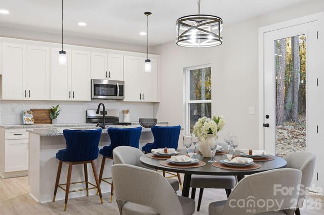 305 Mainsail Road, Salisbury, NC 28146