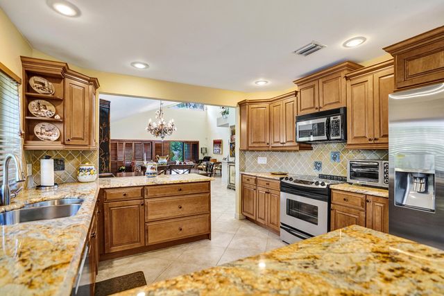 721 Deer Creek Via Genova, Deerfield Beach, FL 33442